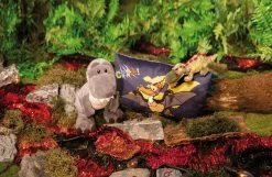 Nici 48811 Dinosaurier Fossily 25cm Liegend Plüsch Kuscheltier Dino GREEN 16 Nici 48811 Dinosaurier Fossily 25cm Liegend Plüsch Kuscheltier Dino GREEN -Nici 48810 13 48819 Milieu 2048x1331